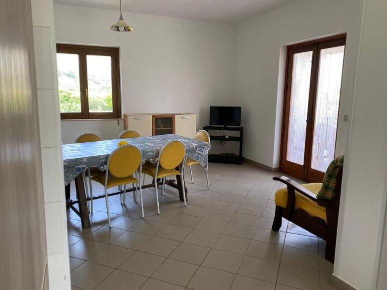 Blunda Holiday Home Кастеламаре дел Голфо Екстериор снимка
