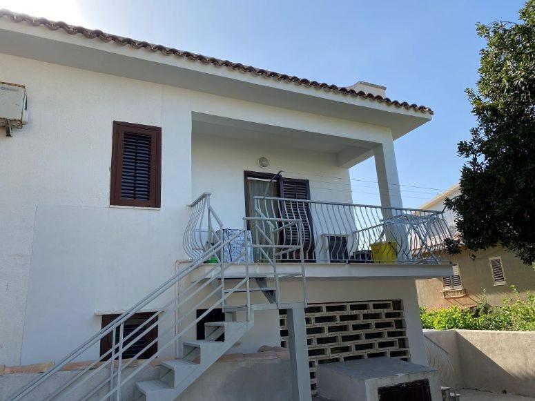 Blunda Holiday Home Кастеламаре дел Голфо Екстериор снимка